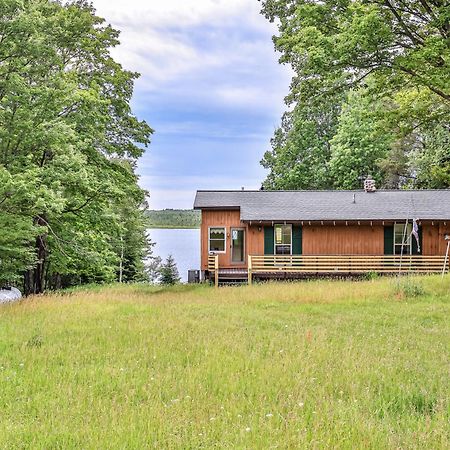 Rainbow Lake Adventures Villa Winchester Exterior photo